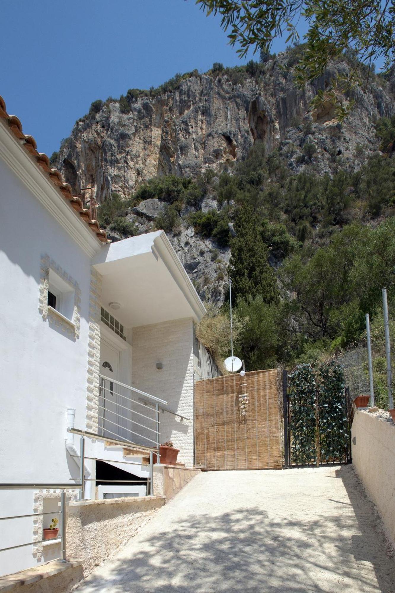 V&D Paleokastritsa Apartments Lákones Eksteriør bilde